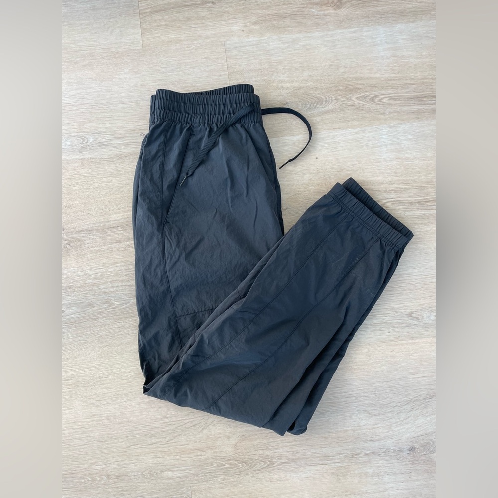 Outdoor Voices lightweight grey pant